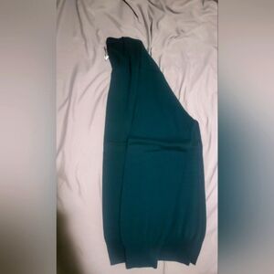 Basic Edition Mens Xl Long Sleeve V Neck Green Sweater